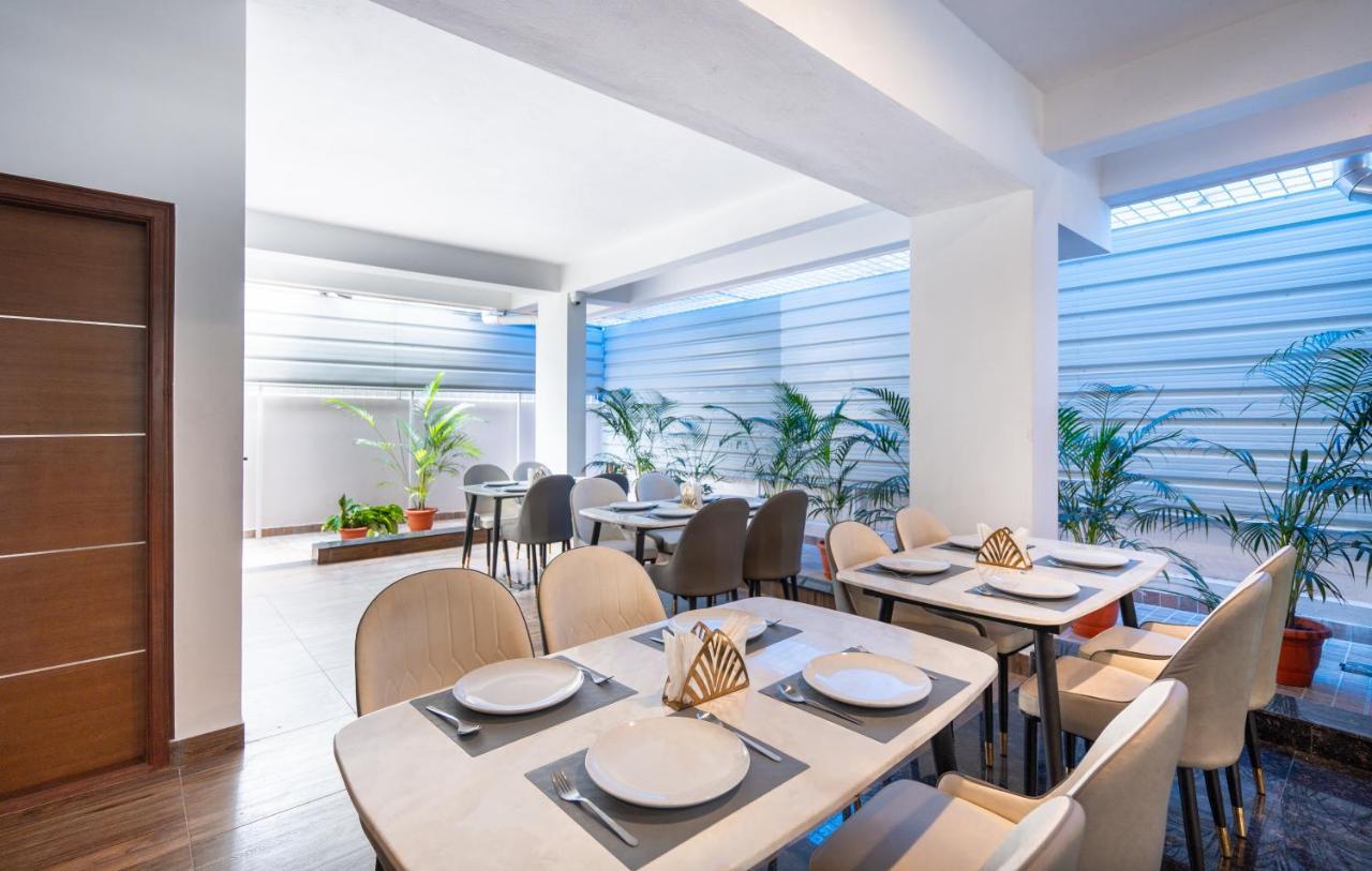 The Silver Chimes Suites บังกาลอร์ ภายนอก รูปภาพ