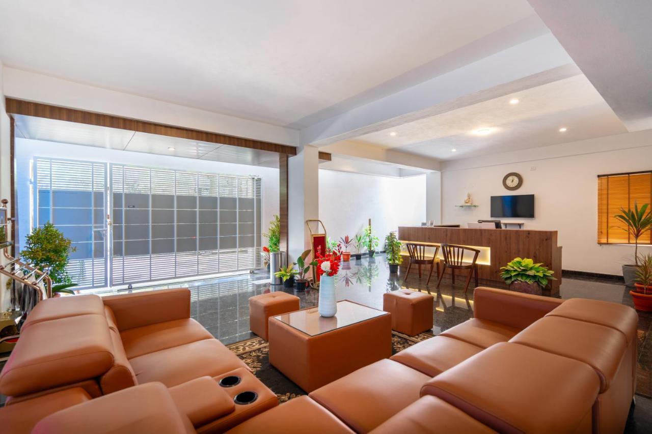 The Silver Chimes Suites บังกาลอร์ ภายนอก รูปภาพ