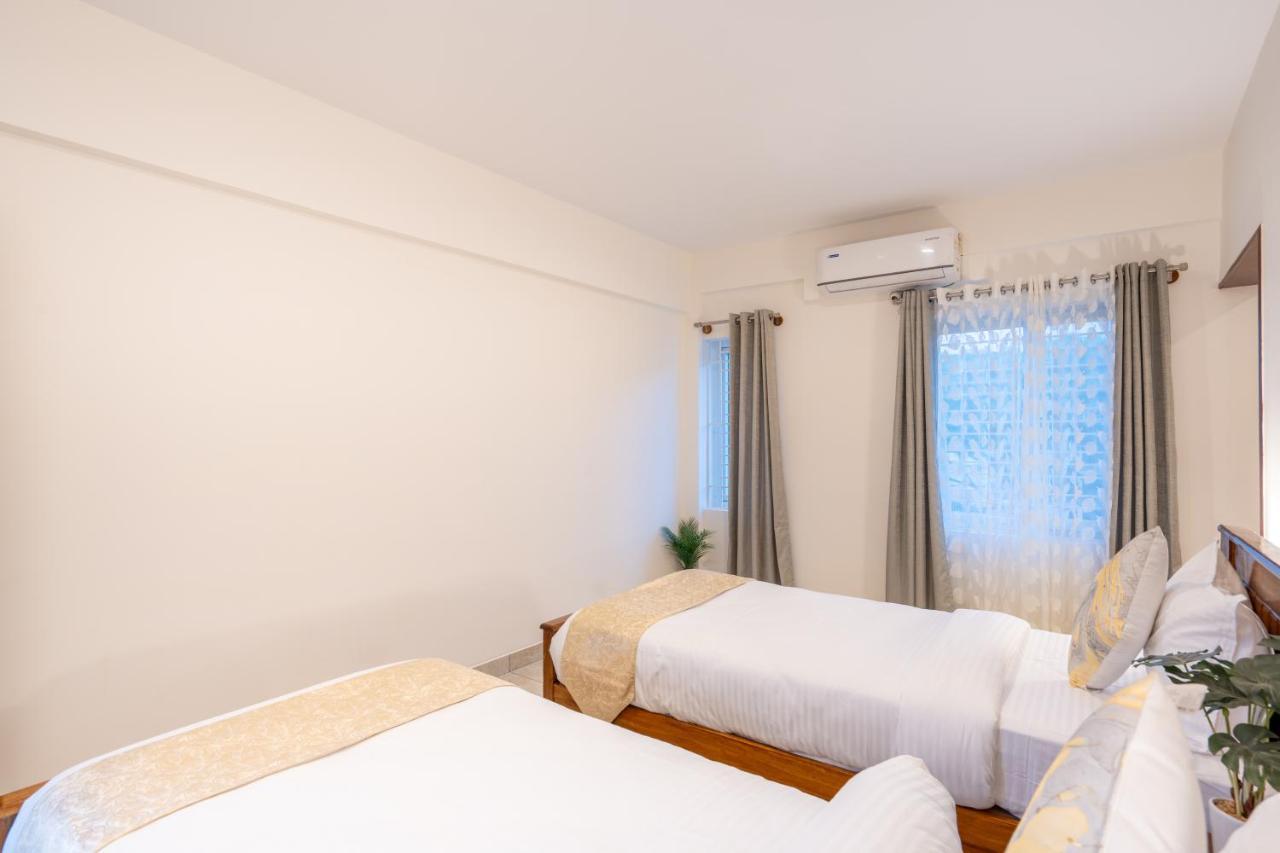 The Silver Chimes Suites บังกาลอร์ ภายนอก รูปภาพ