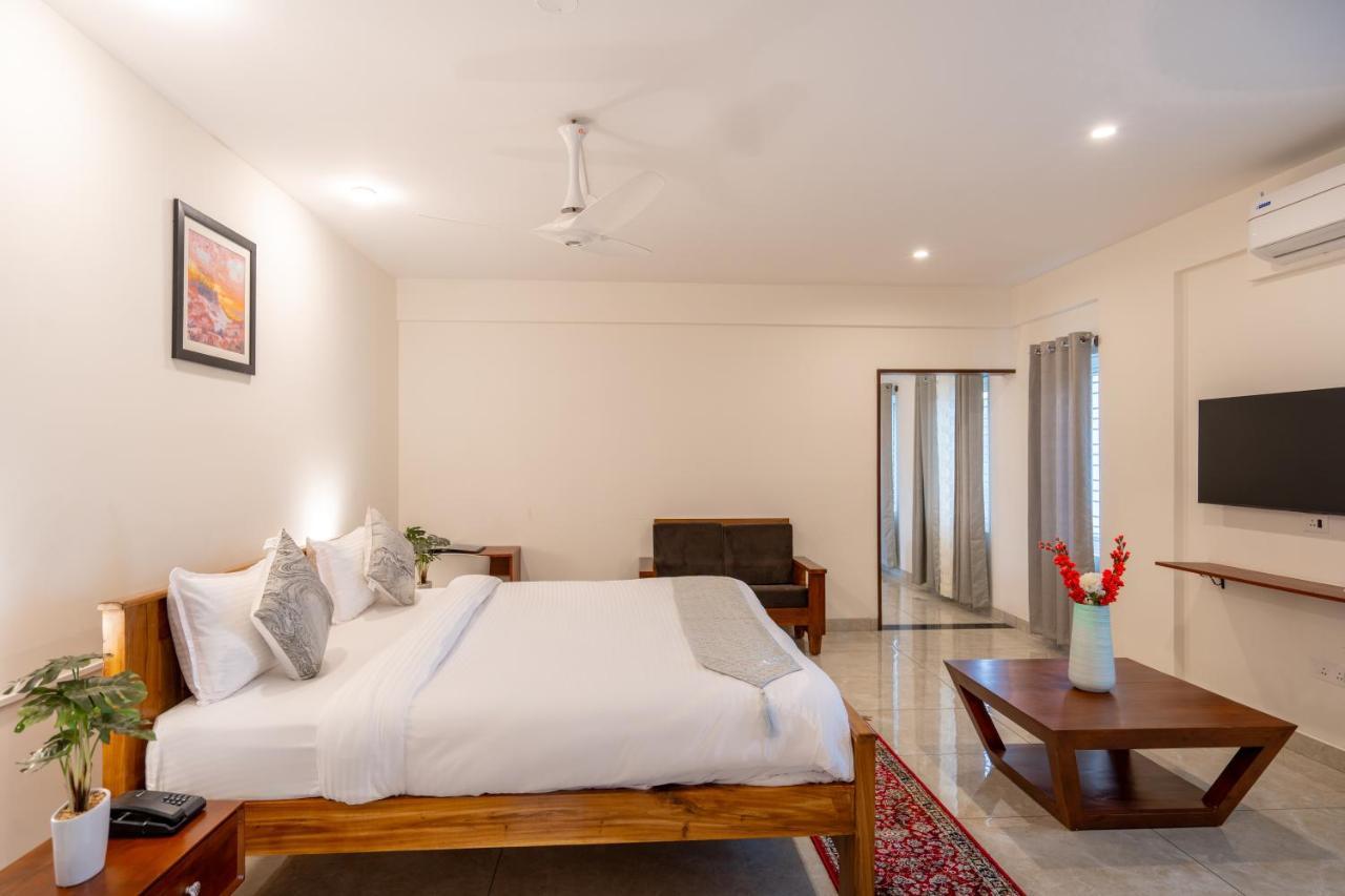 The Silver Chimes Suites บังกาลอร์ ภายนอก รูปภาพ