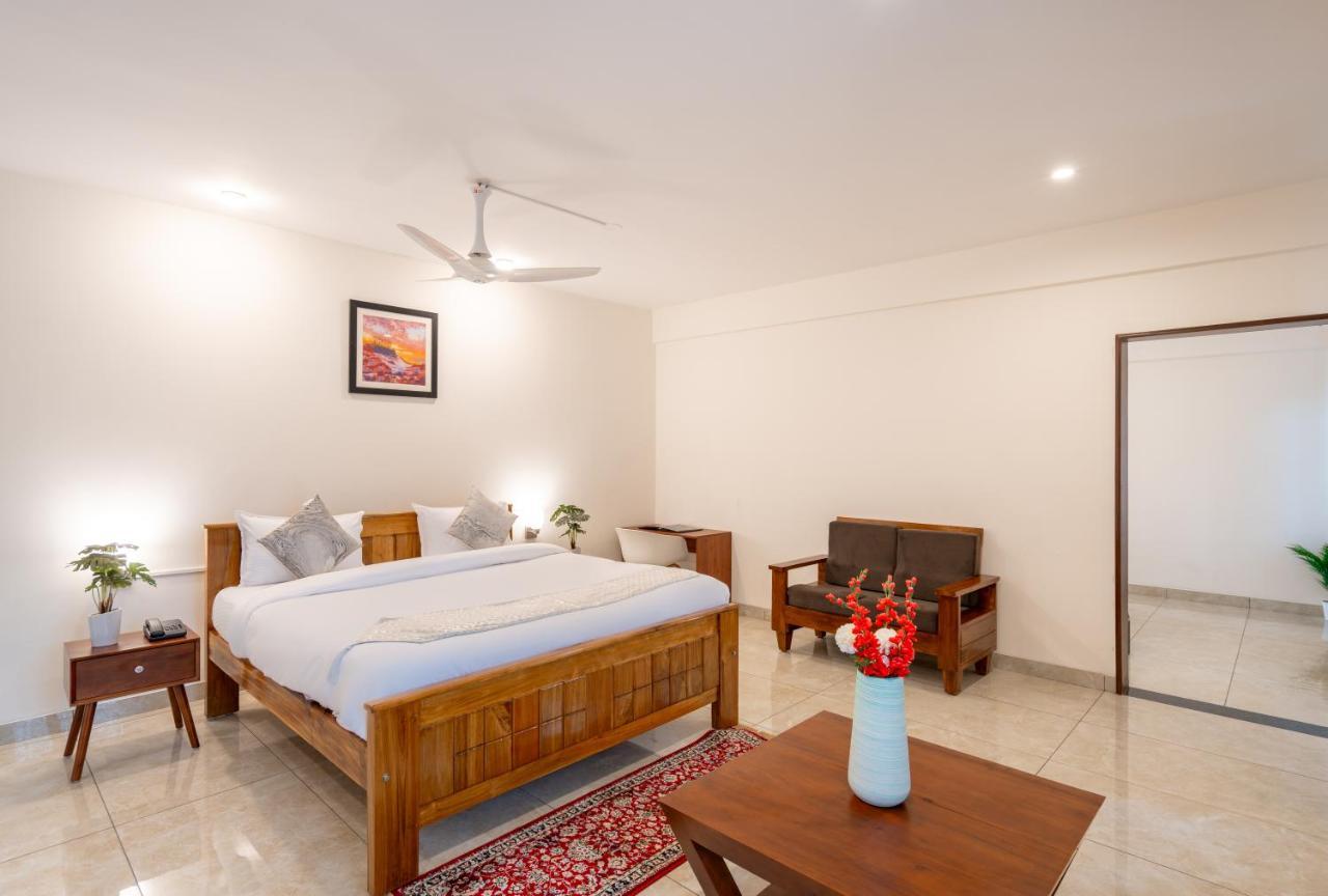 The Silver Chimes Suites บังกาลอร์ ภายนอก รูปภาพ
